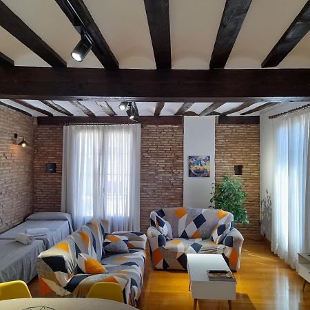 شقة Urban Loft La Galeria لوغرونيو المظهر الخارجي الصورة