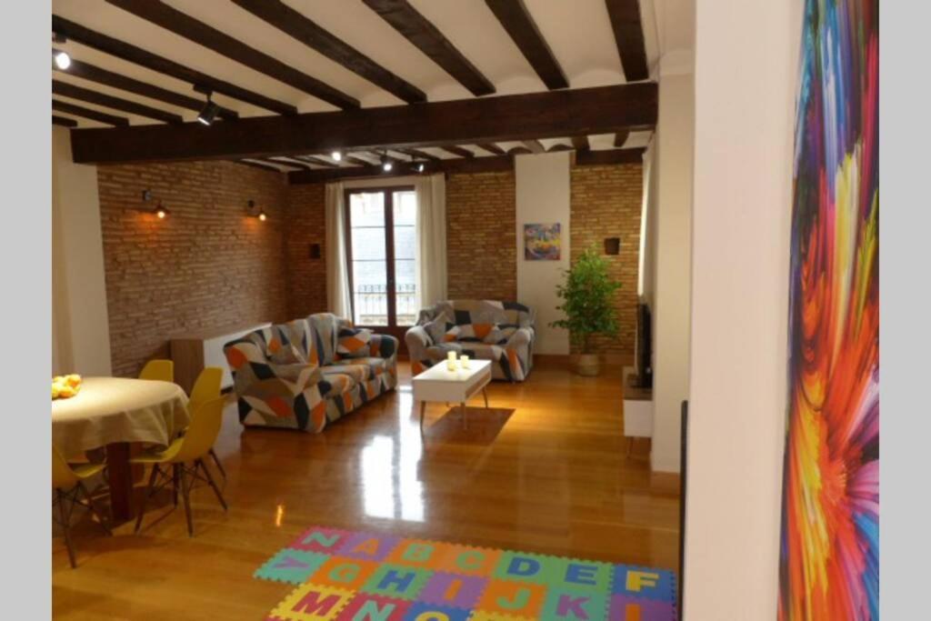 شقة Urban Loft La Galeria لوغرونيو المظهر الخارجي الصورة